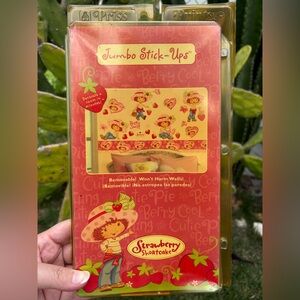 Vintage Y2K New in Package Strawberry Shortcake Jumbo Stick-Ups Wall Decal